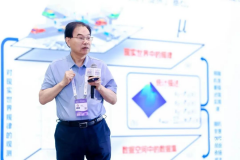 并同上海交通大学校长、中国科学院院士丁奎 